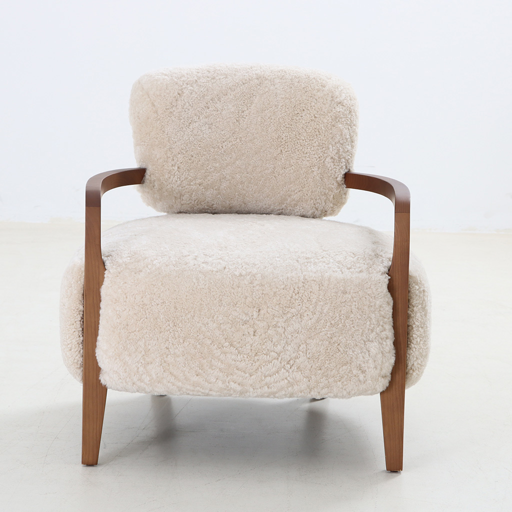 Cabana Yeti Chair Beige Grey Sheepskin