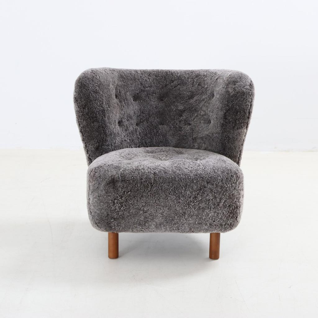 Little Petra Chair Dark Brown Sheepskin