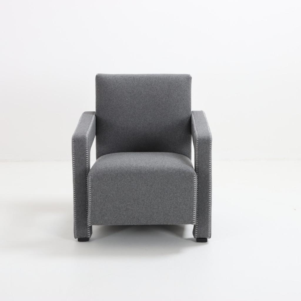C637 Utrecht Armchair Darkish Wool