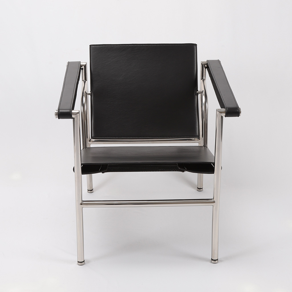 LC1 Armchair Black Premium Leather